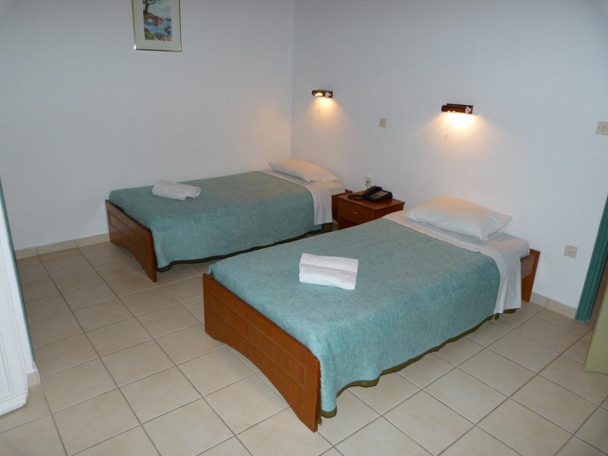 Hôtel Nissaki Sea View à Nisaki  Extérieur photo