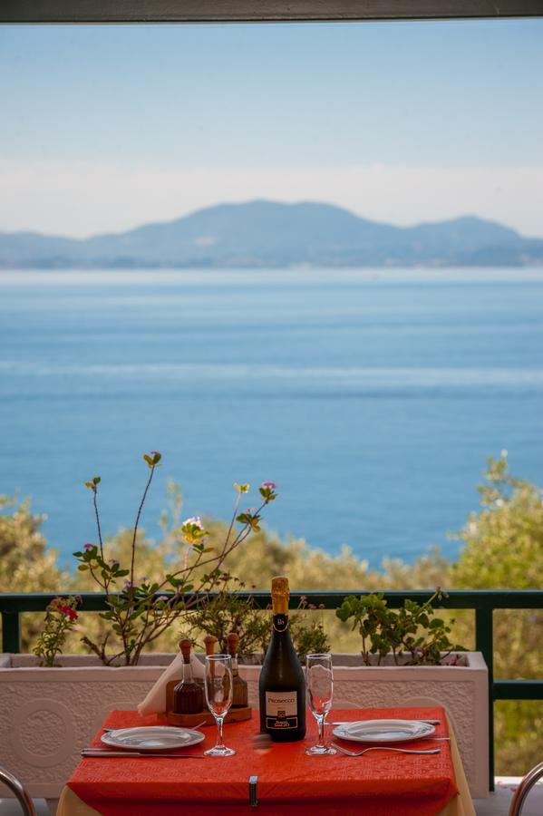 Hôtel Nissaki Sea View à Nisaki  Extérieur photo